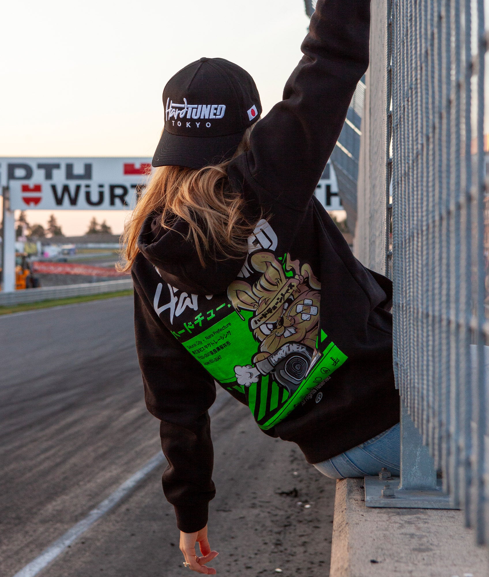 Women&#39;s Turbo Bunny Hoodie - Black